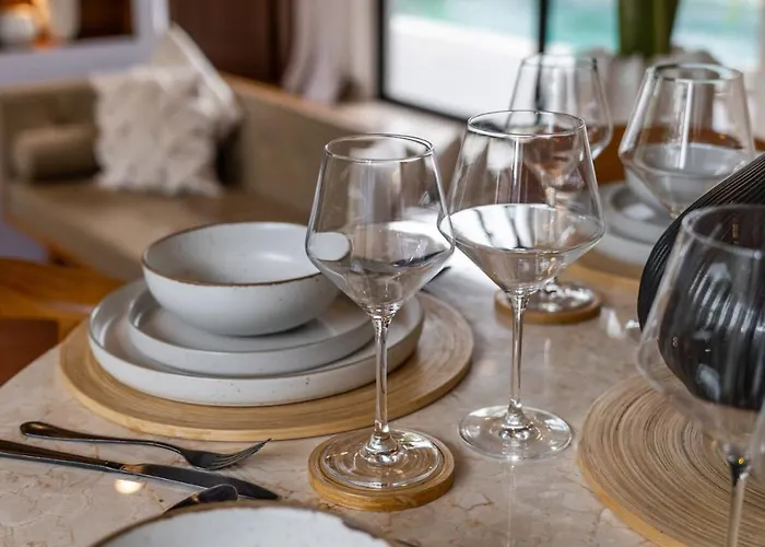 فيلة Nococu Luxury سمينياك
